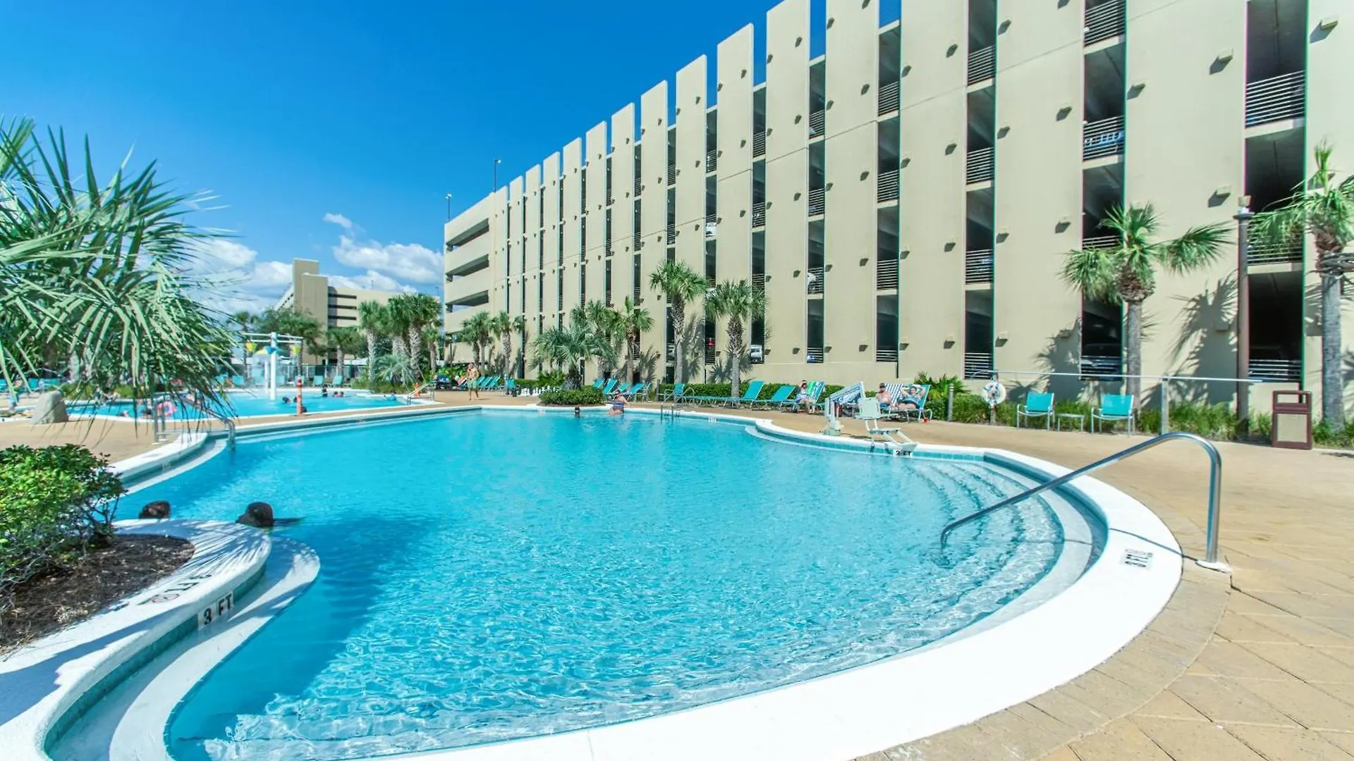Emerald Beach 2225 Panama City Beach Apartment
